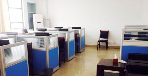 服務(wù)平臺(tái),經(jīng)營(yíng)投資管理,計(jì)算機(jī)軟件開(kāi)發(fā),企業(yè)管理咨詢,商務(wù)信息咨詢等